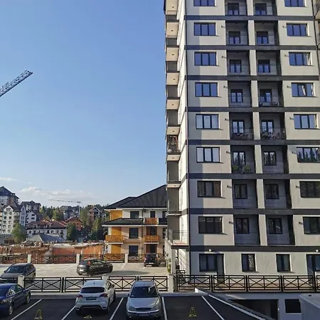 Apartment Sa Ljuljaskom *