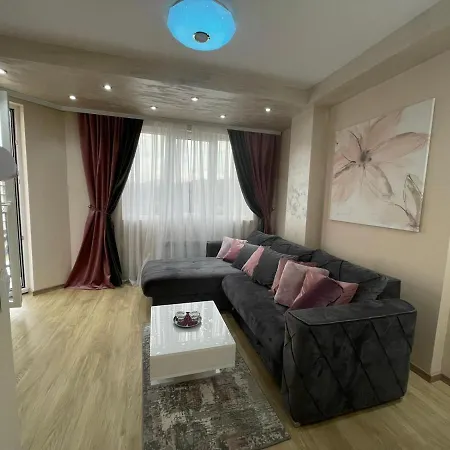 Sa Ljuljaskom Apartament *