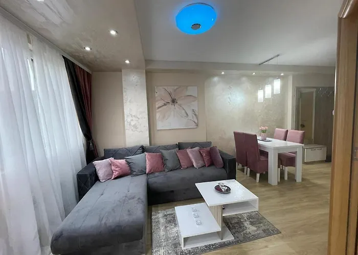 公寓 Sa Ljuljaskom